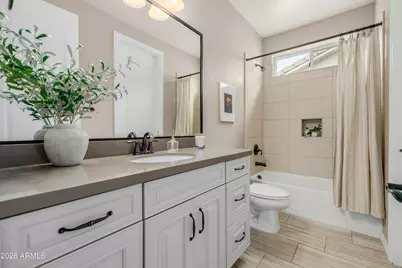 2931 E Madison Vistas Drive, Phoenix, AZ 85016 - Photo 32