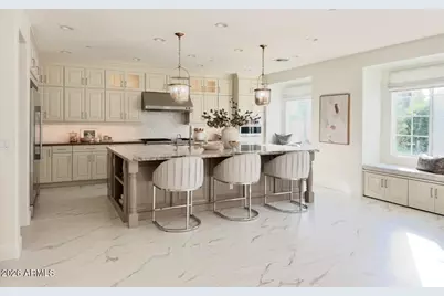 2931 E Madison Vistas Drive, Phoenix, AZ 85016 - Photo 4