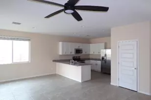 12102 E Wallflower Ln, Florence, AZ 85132 - Photo 10