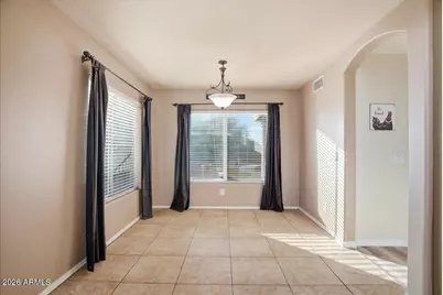 25836 N 66th Drive, Phoenix, AZ 85083 - Photo 8