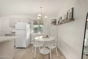 811 E El Caminito Dr, Phoenix, AZ 85020 - Photo 12