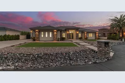 18225 W San Juan Court, Litchfield Park, AZ 85340 - Photo 2