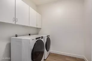 1911 S Sabrina, Mesa, AZ 85209 - Photo 36