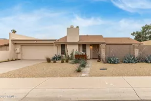 8695 E Diamond St, Scottsdale, AZ 85257 - Photo 4