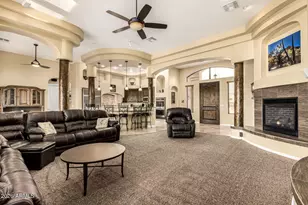 19525 W Huron Ln, Buckeye, AZ 85326 - Photo 10