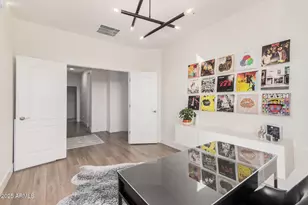 2425 W Bronco Butte Trl, Phoenix, AZ 85085 - Photo 26