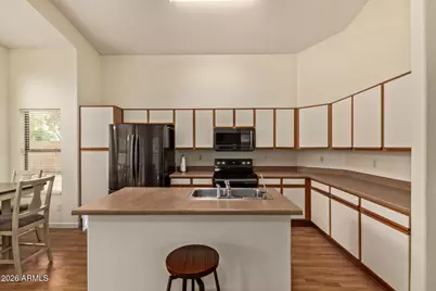 15863 W Jackson Street, Goodyear, AZ 85338 - Photo 8