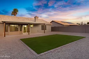 952 S Canal Dr, Gilbert, AZ 85296 - Photo 42