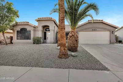952 S Canal Drive, Gilbert, AZ 85296 - Photo 6