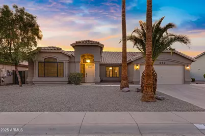 952 S Canal Drive, Gilbert, AZ 85296 - Photo 1
