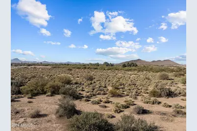 0 W Carver Road #Lot 4, Arlington, AZ 85322 - Photo 4
