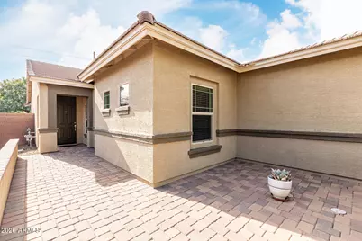 1413 W Crape Road, Queen Creek, AZ 85140 - Photo 2