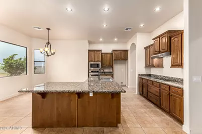 22629 W Baker Drive, Wittmann, AZ 85361 - Photo 10