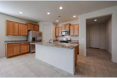 31973 N 134th Drive, Peoria, AZ 85383 - Photo 2