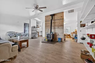 13825 E Bradshaw Rd, Dewey, AZ 86327 - Photo 4