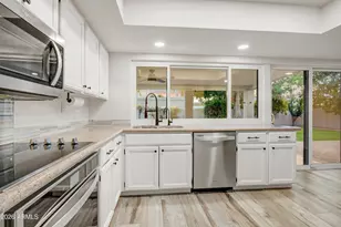 8019 E Via Costa Dr, Scottsdale, AZ 85258 - Photo 10