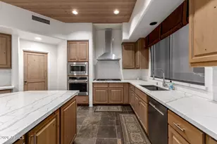 11398 E Desert Vista Rd, Scottsdale, AZ 85255 - Photo 16