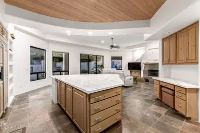 11398 E Desert Vista Road, Scottsdale, AZ 85255 - Photo 18