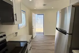 2234 W Medlock Dr, Phoenix, AZ 85015 - Photo 6