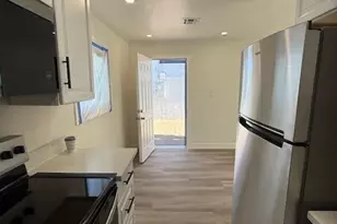 2234 W Medlock Dr, Phoenix, AZ 85015 - Photo 6