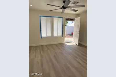 2234 W Medlock Drive #4, Phoenix, AZ 85015 - Photo 2