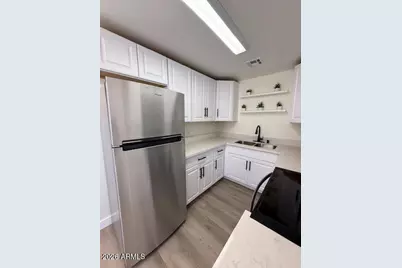 2234 W Medlock Drive #4, Phoenix, AZ 85015 - Photo 4