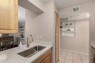 7625 E Camelback Rd, Scottsdale, AZ 85251 - Photo 16