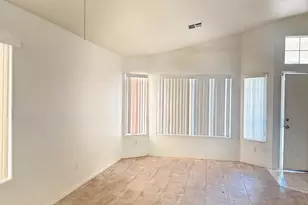 5986 W Kesler Ln W, Chandler, AZ 85226 - Photo 8