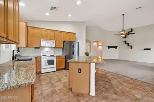 1518 E Fontana Dr, Casa Grande, AZ 85122 - Photo 14