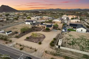 14526 W Jomax Rd, Surprise, AZ 85387 - Photo 2