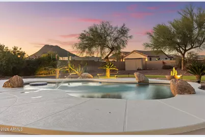 14526 W Jomax Road, Surprise, AZ 85387 - Photo 6