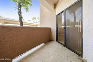 10030 W Indian School Rd, Phoenix, AZ 85037 - Photo 28