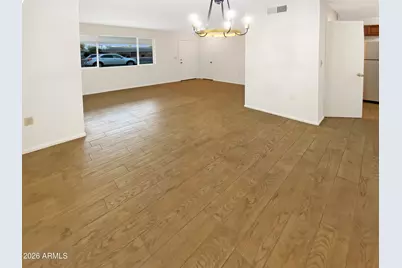 10521 W Snead Drive, Sun City, AZ 85351 - Photo 8