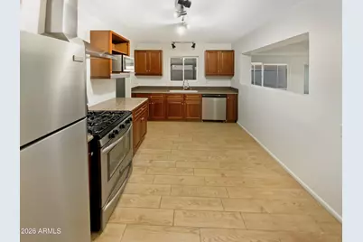 10521 W Snead Drive, Sun City, AZ 85351 - Photo 2