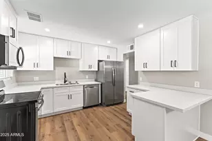 724 W Missouri Ave, Phoenix, AZ 85013 - Photo 8