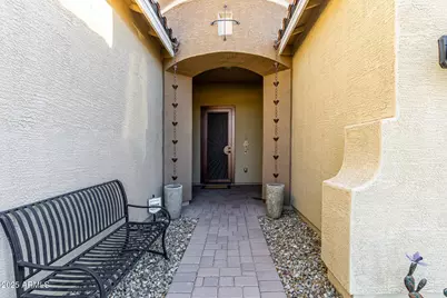 18145 W Cactus Flower Drive, Goodyear, AZ 85338 - Photo 8