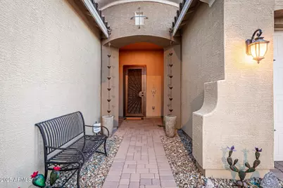 18145 W Cactus Flower Drive, Goodyear, AZ 85338 - Photo 4
