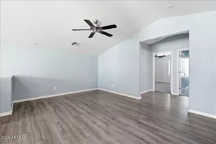 3038 W Lynne Ln, Phoenix, AZ 85041 - Photo 32