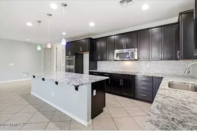 3038 W Lynne Lane, Phoenix, AZ 85041 - Photo 8