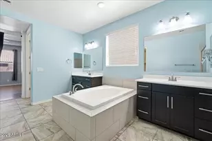 3038 W Lynne Ln, Phoenix, AZ 85041 - Photo 20