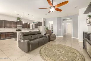 18584 W Kendall St, Goodyear, AZ 85338 - Photo 6