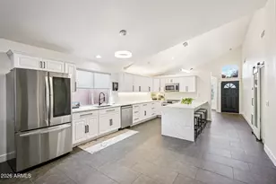 6560 E Saddleback St, Mesa, AZ 85215 - Photo 6