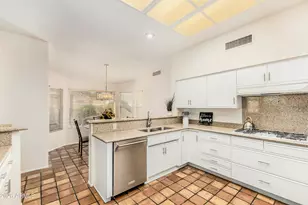 13515 W Ballad Dr, Sun City West, AZ 85375 - Photo 12