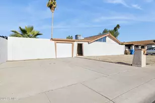 3734 W Sahuaro Dr, Phoenix, AZ 85029 - Photo 4