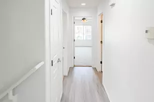 1009 E Iris Dr, Chandler, AZ 85286 - Photo 8