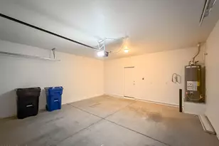 1009 E Iris Dr, Chandler, AZ 85286 - Photo 22