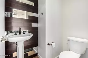 7275 N Scottsdale Rd, Paradise Valley, AZ 85253 - Photo 22