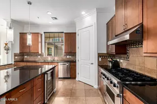 7275 N Scottsdale Rd, Paradise Valley, AZ 85253 - Photo 20