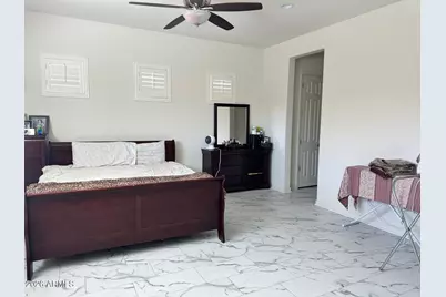 1083 E Holland Park Drive, Gilbert, AZ 85297 - Photo 8