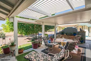 10771 W Hope Dr, Sun City, AZ 85351 - Photo 6